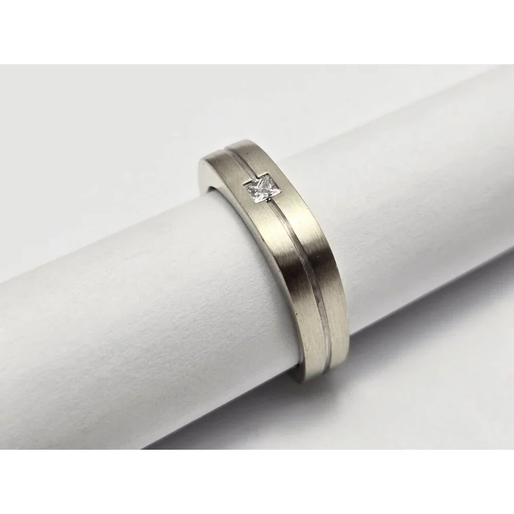 14K White Gold Matte Finish Comfort Diamond Square Wedding Band Ring Size 10.75